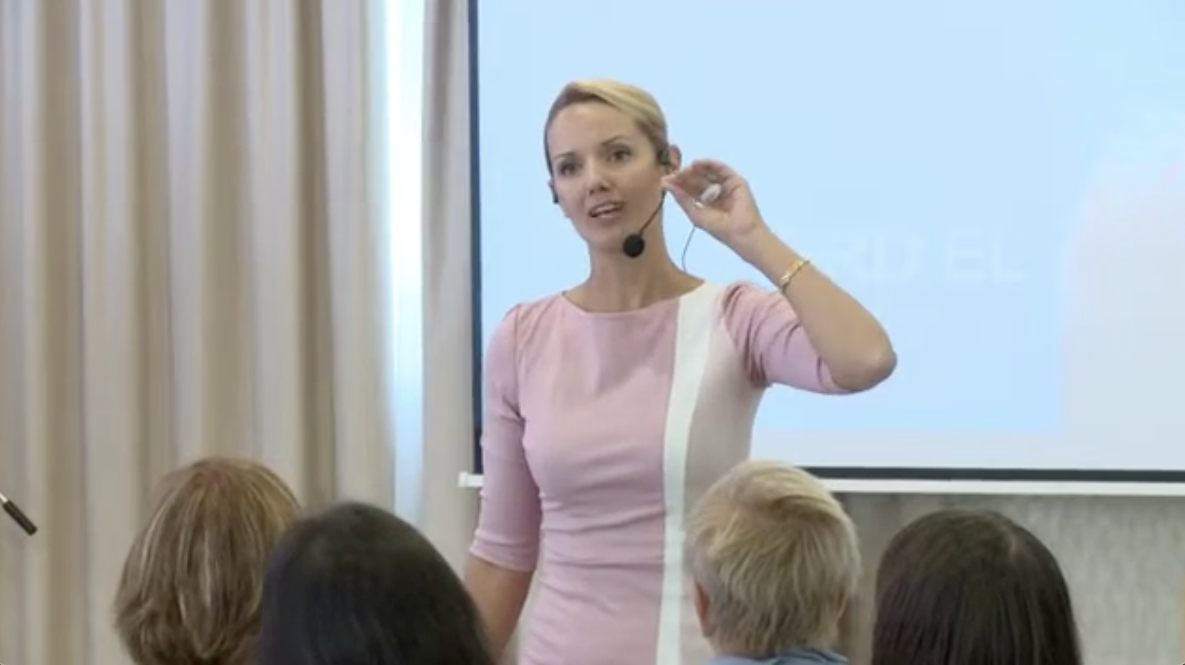 lámpaláz konferencia